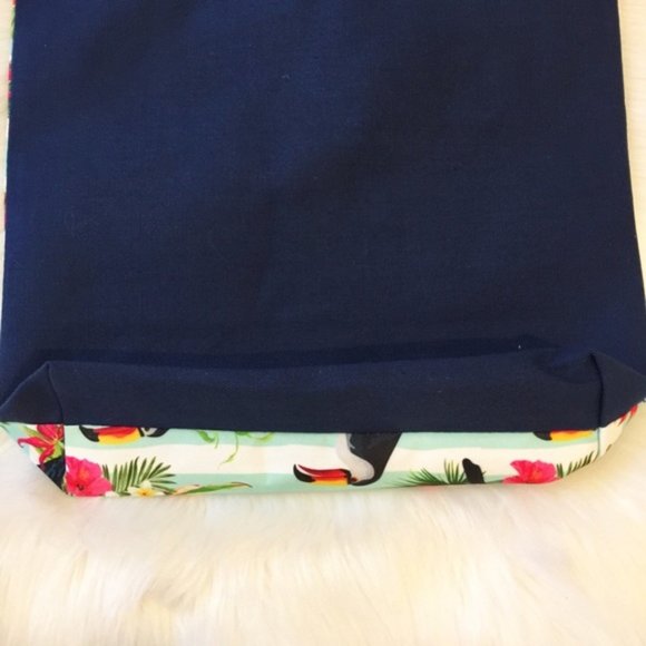 Tropical Toucan Shoulder Tote Bag - Picture 5 of 7